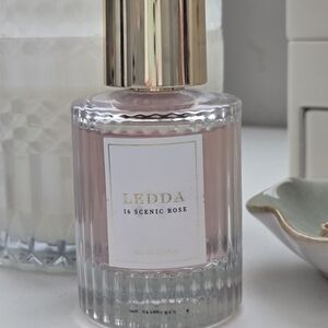 LEDDA 16 Scenic Rose Perfume